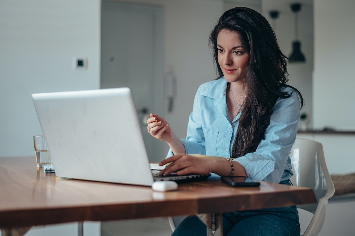 Fuhrparkmanagement Outsourcing: Vor- und Nachteile