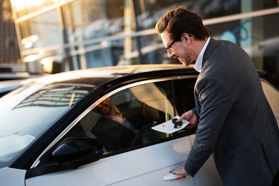 Is a company car worth it? Pros, cons, and how CarWise can help you make the decision