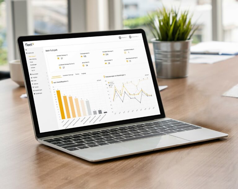 Mit der Fuhrparksoftware Carano Fleet+ digitalisieren Sie Ihre Flotte und haben alle Daten, Kosten und Verbräuche immer im Blick